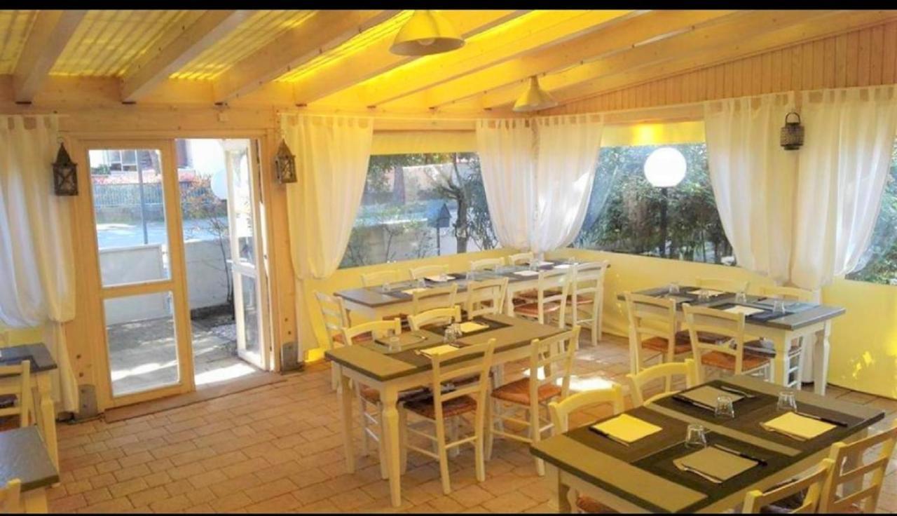Hotel Enrica Cervia Exterior photo